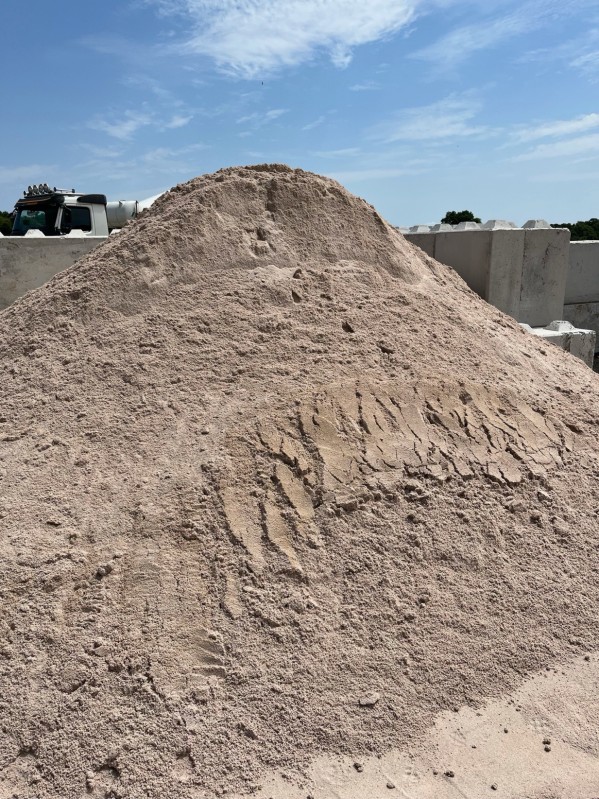 VENTE DE SABLE EN CORREZE A SALON LA TOUR
