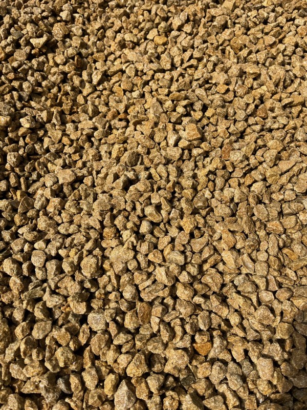 arrivage et vente de cailloux à salon la tour en correze entre brive et limoges